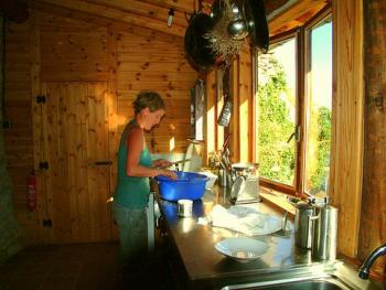 kitchen-ecodharma-Lou